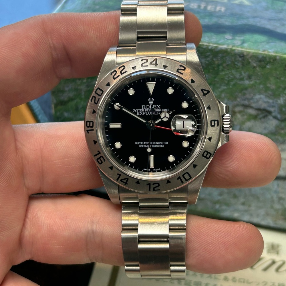 ❌SOLD❌ PRICE FIRM ✅ Rolex Explorer II Ref 16570 Full Set 2003 - Picture 14 of 16